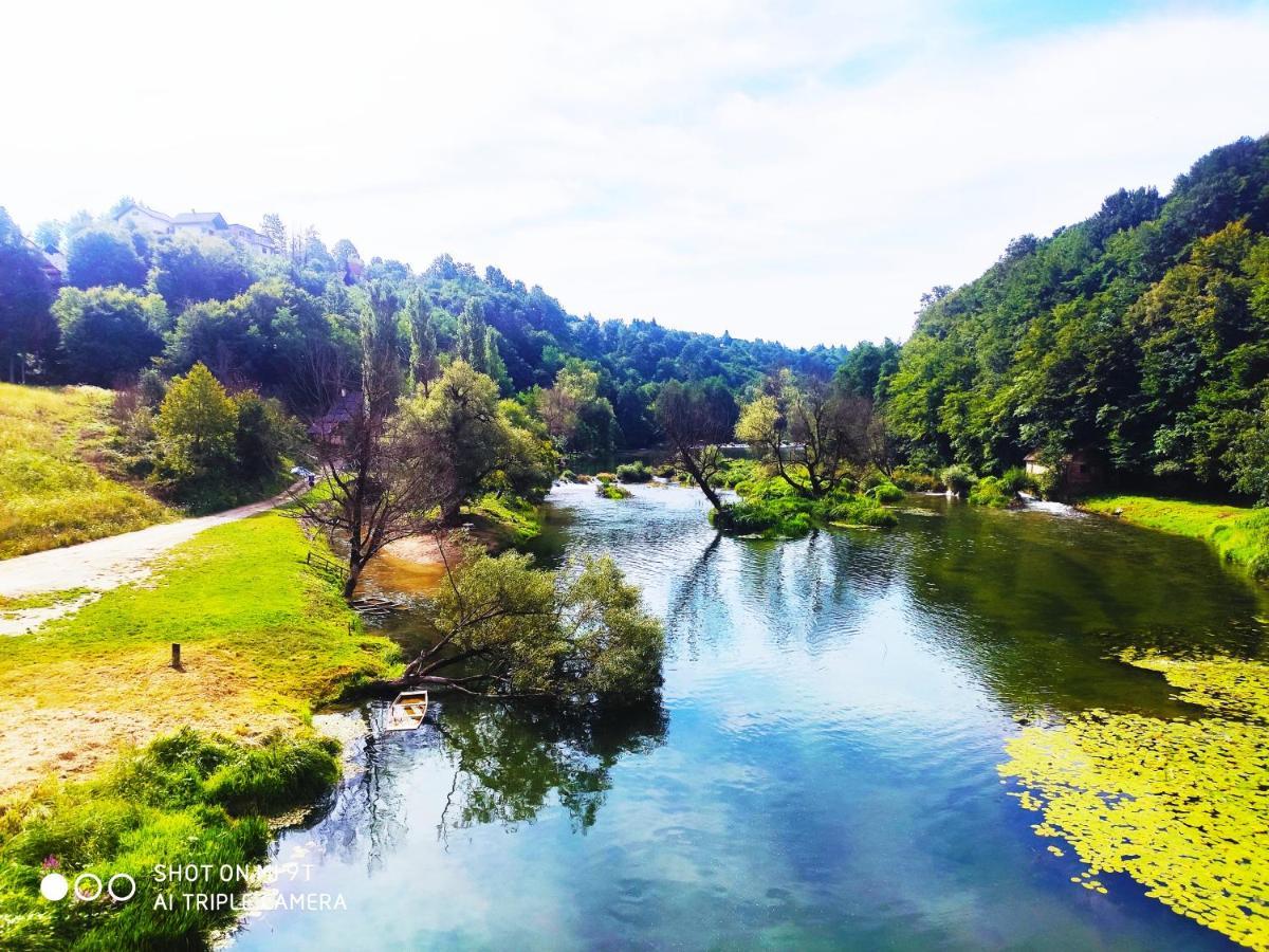 Smaragd River Near Rastoke & Plitvice Lakes Slunj Exteriér fotografie