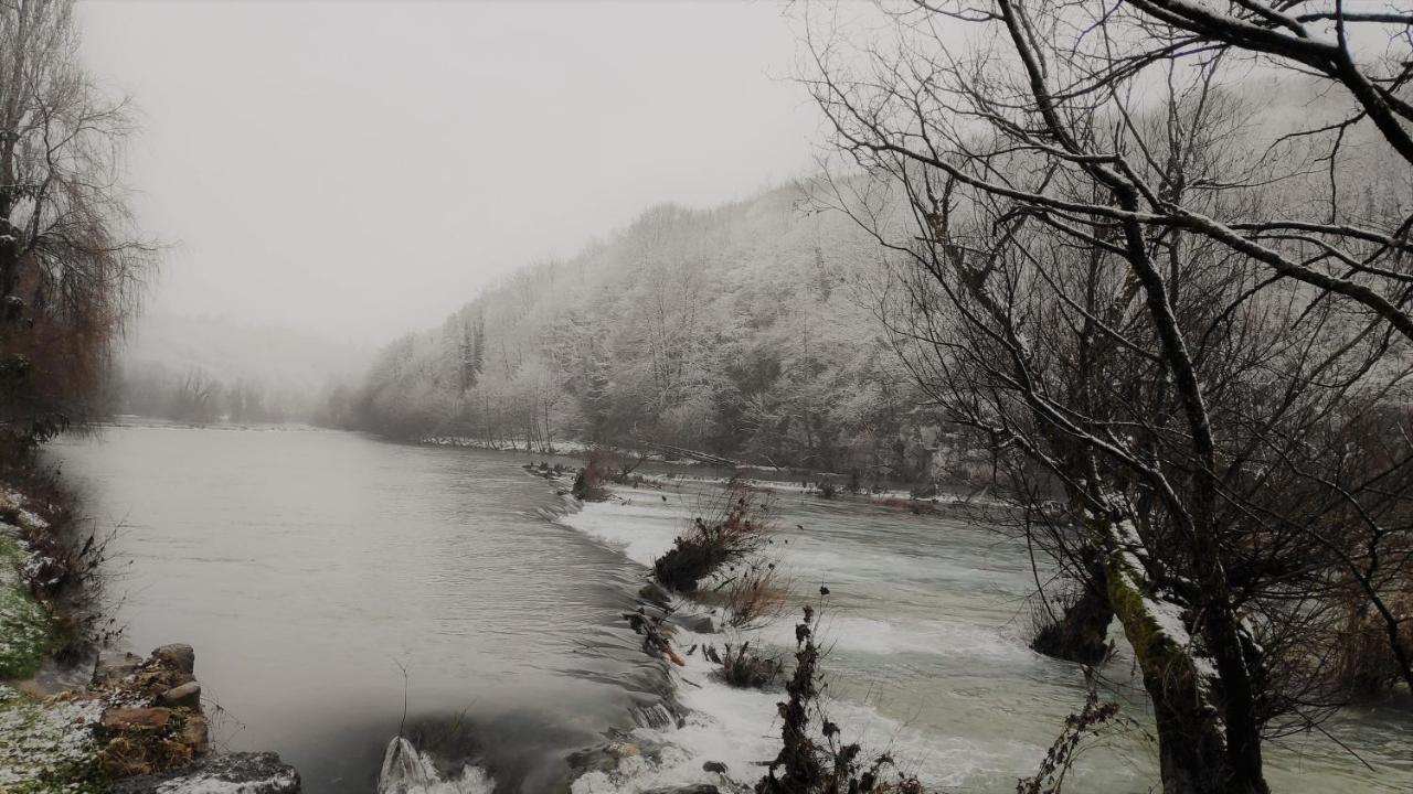 Smaragd River Near Rastoke & Plitvice Lakes Slunj Exteriér fotografie